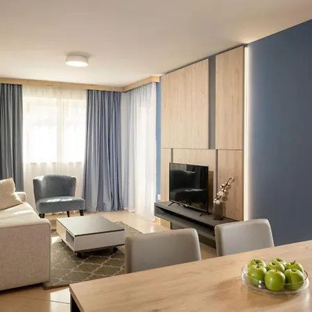 Garden Palace B228 *