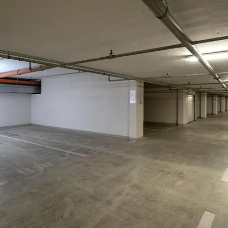 Garden Palace B228 아파트